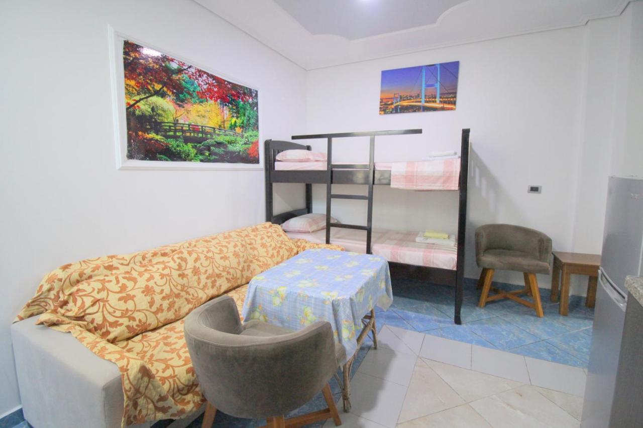 Andy Apartments Sarandë 外观 照片
