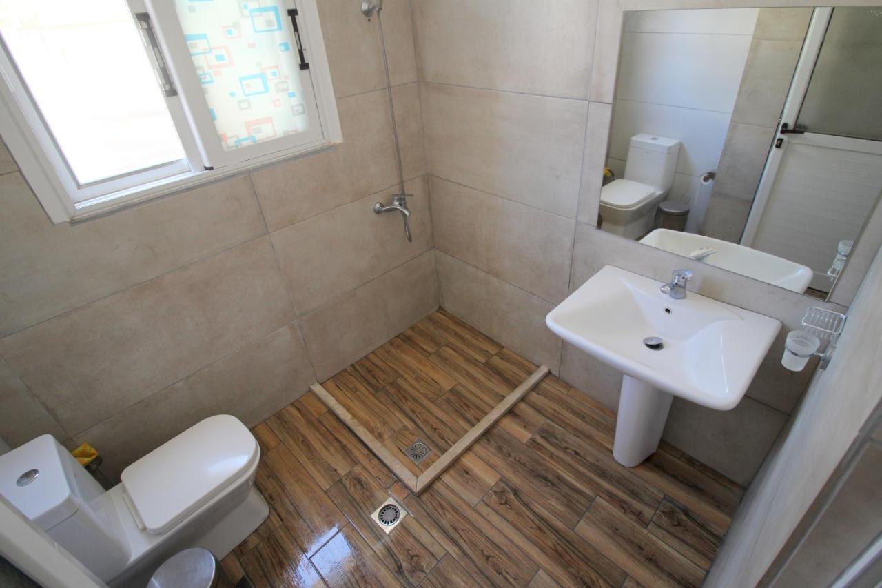 Andy Apartments Sarandë 外观 照片