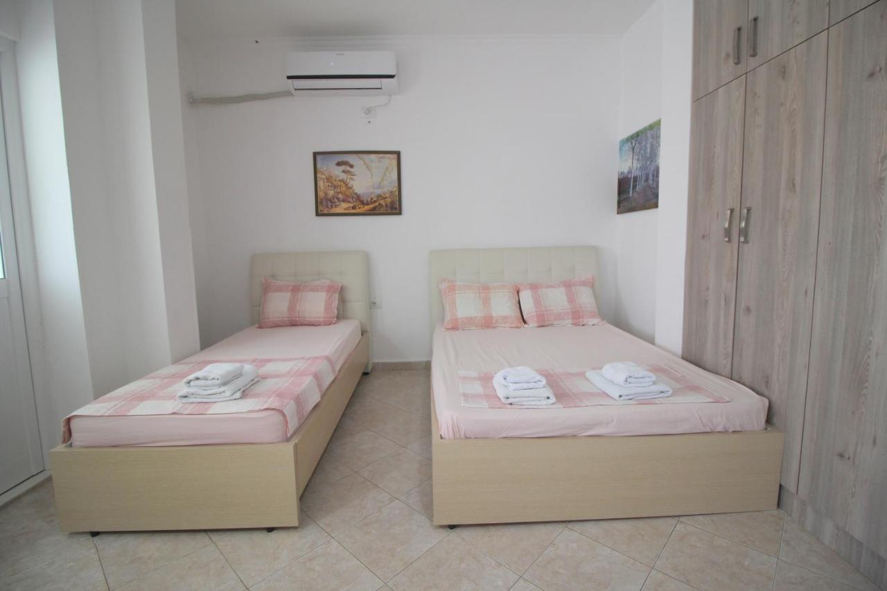Andy Apartments Sarandë 外观 照片