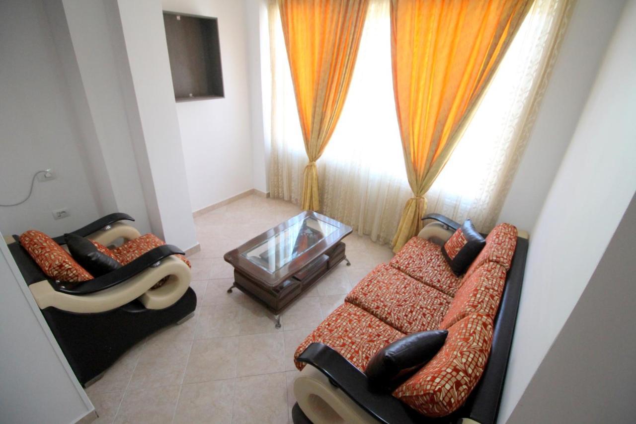 Andy Apartments Sarandë 外观 照片