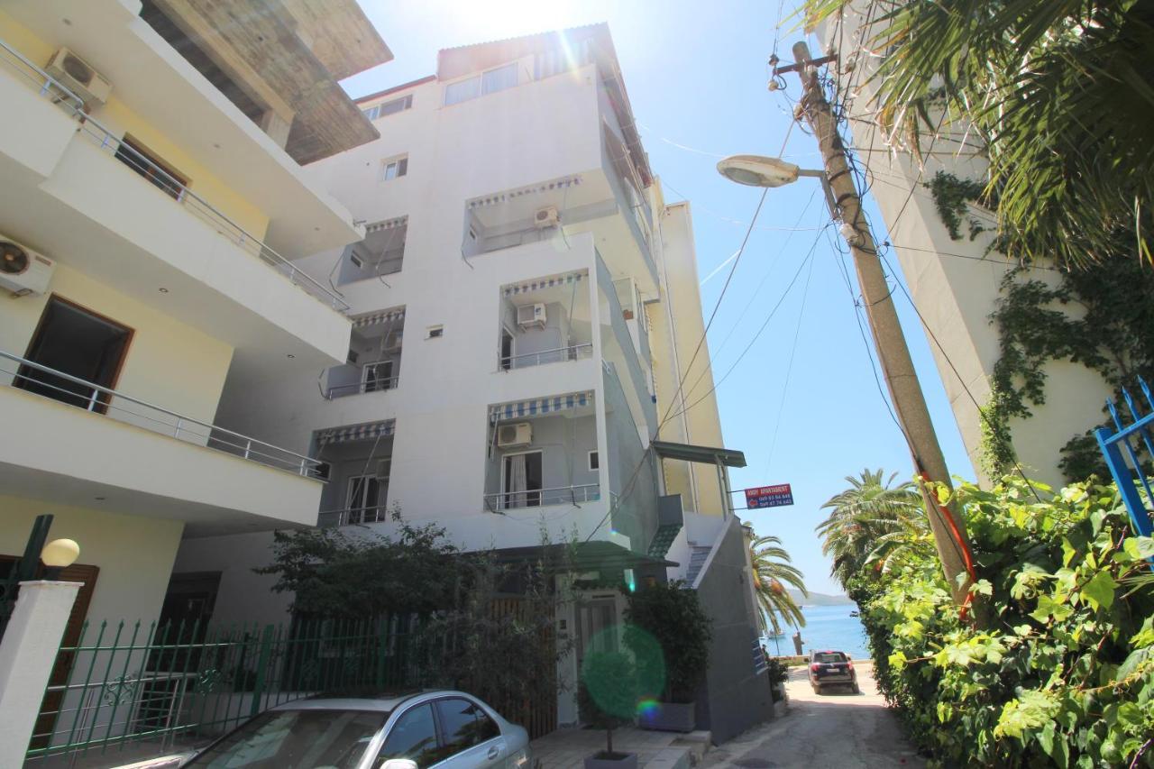Andy Apartments Sarandë 外观 照片