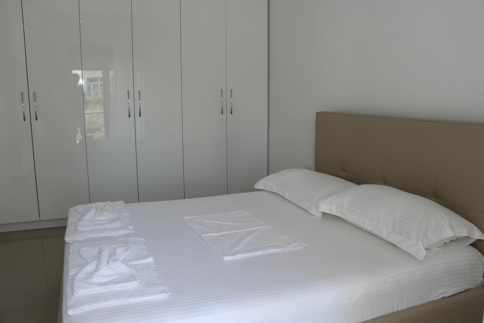 Andy Apartments Sarandë 外观 照片